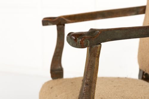 17TH CENTURY ITALIAN ARMCHAIR - ADDITIONAL PHOTO 3