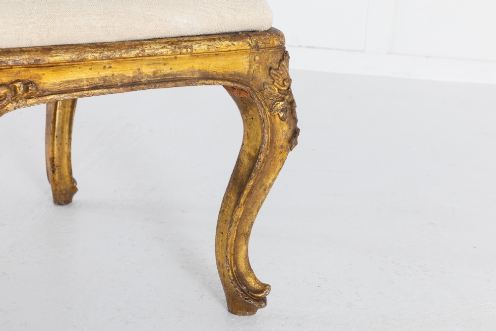 18th Century Italian Gilt Sofa View IV