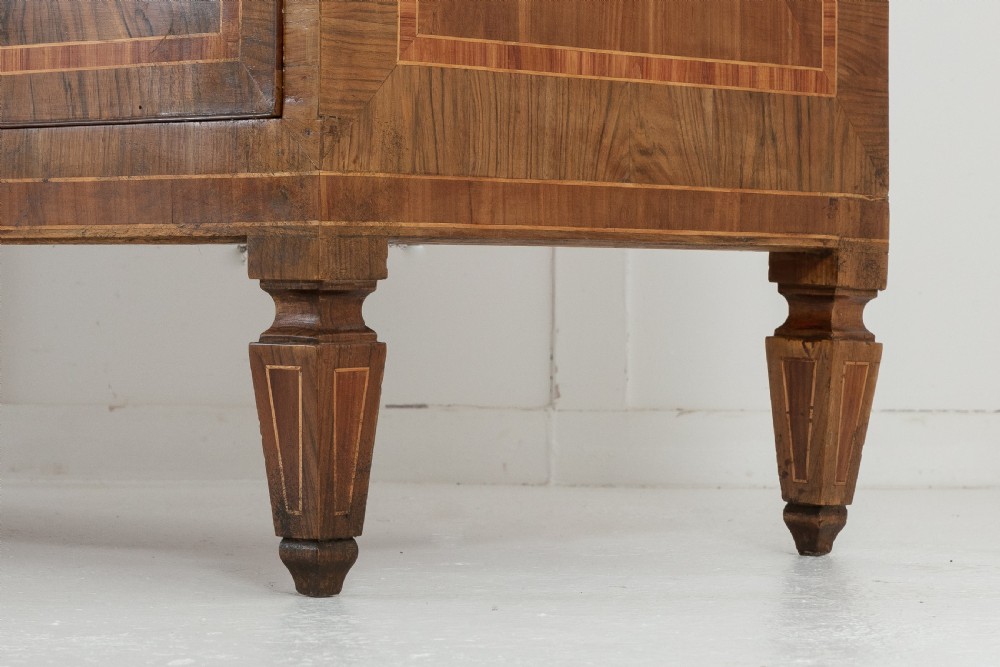 Pair of 18th Century Italian Walnut Commodes View VIII