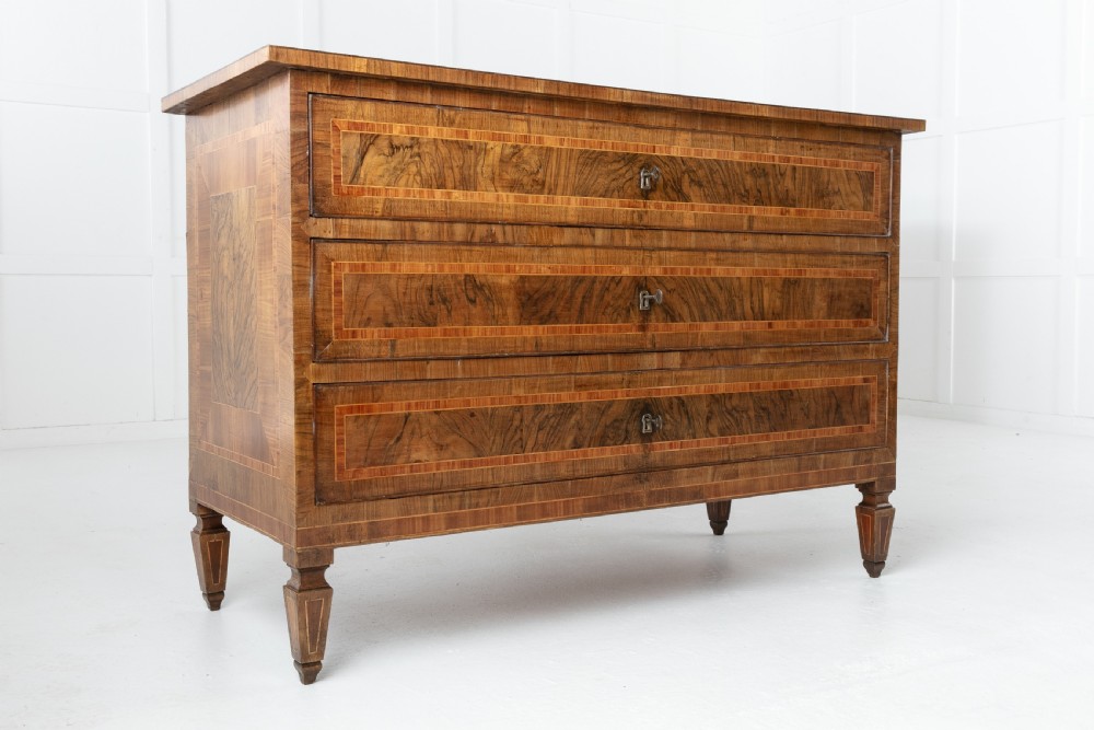 Pair of 18th Century Italian Walnut Commodes View IX