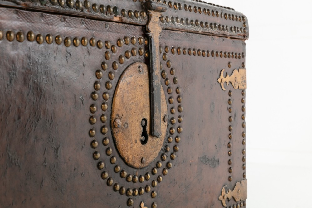 18th Century Leather Bound Spanish Trunk View VIII