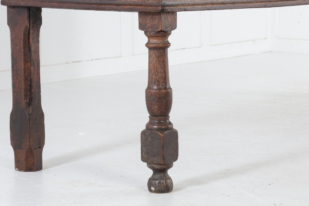 Late 17th Century Oak Dresser Base View V