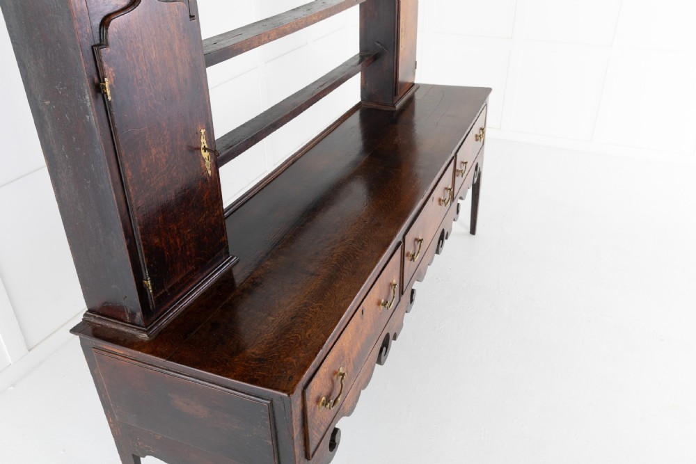 18th Century Oak Dresser with Rack View VI