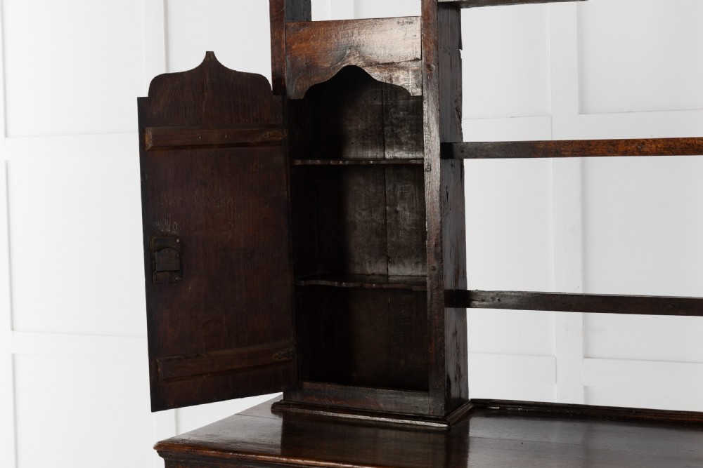 18th Century Oak Dresser with Rack View VII