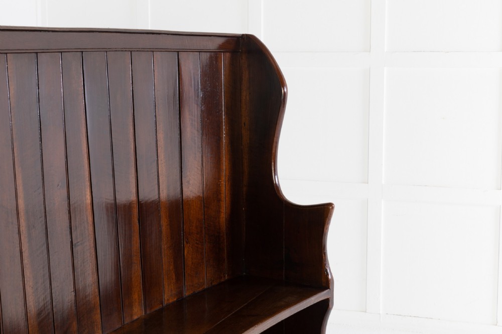 19th Century Welsh Oak Settle View IV