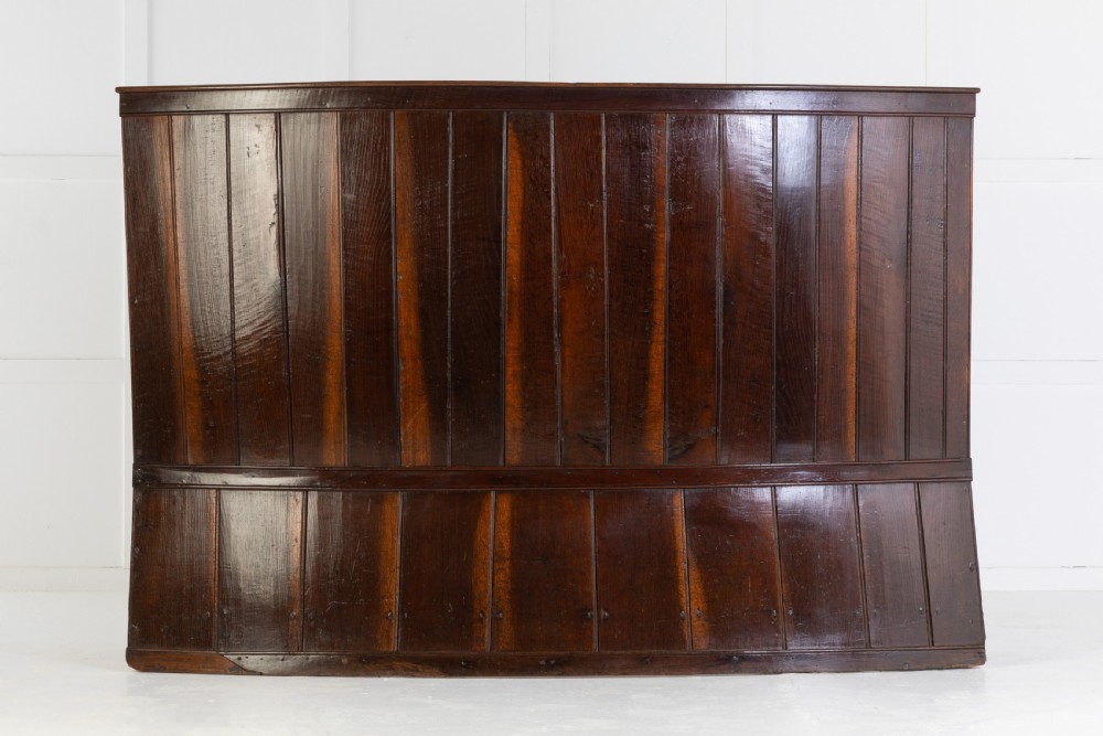 19th Century Welsh Oak Settle View VI