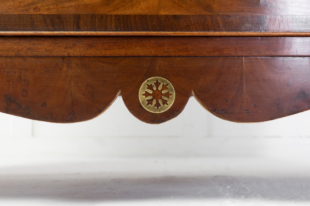 19th Century Century Regency Mahogany and Rosewood Chest of Drawers View VIII