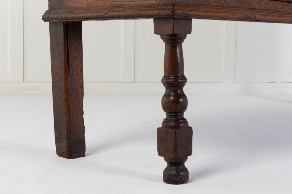 Early 18th Century Oak Dresser Base View VI