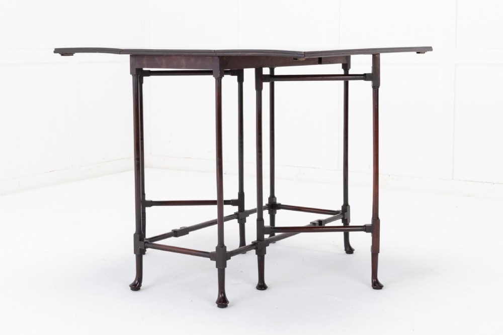 18th Century English Mahogany 'Spider' Leg Table View VI