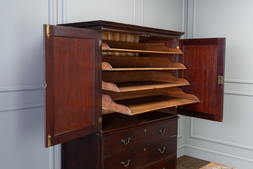 18th Century Georgian Mahogany Linen Press View VII