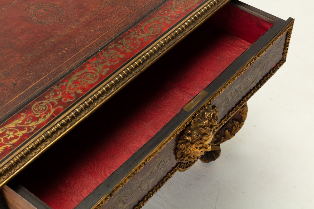 19th Century French Boulle Bureau Plat View XIV