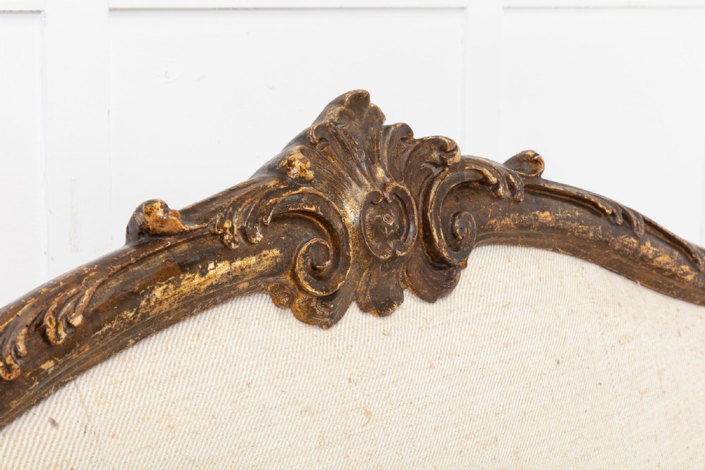 18th Century Italian Carved and Gilded Sofa View IV