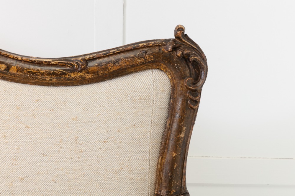 18th Century Italian Carved and Gilded Sofa View VI