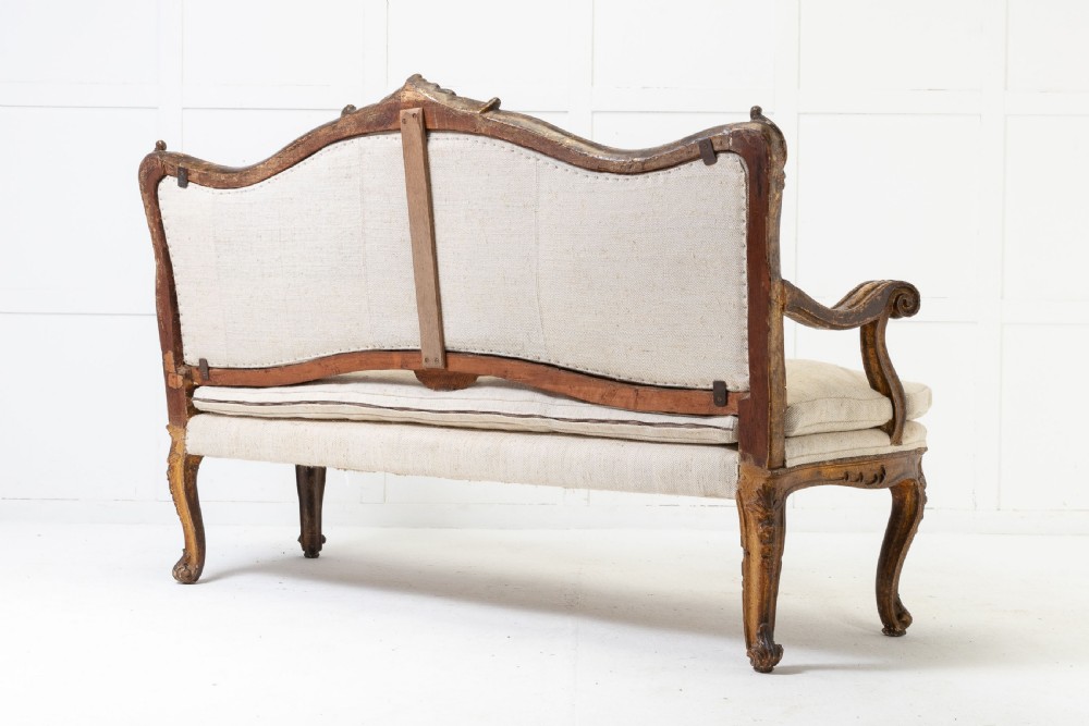 18th Century Italian Carved and Gilded Sofa View VIII