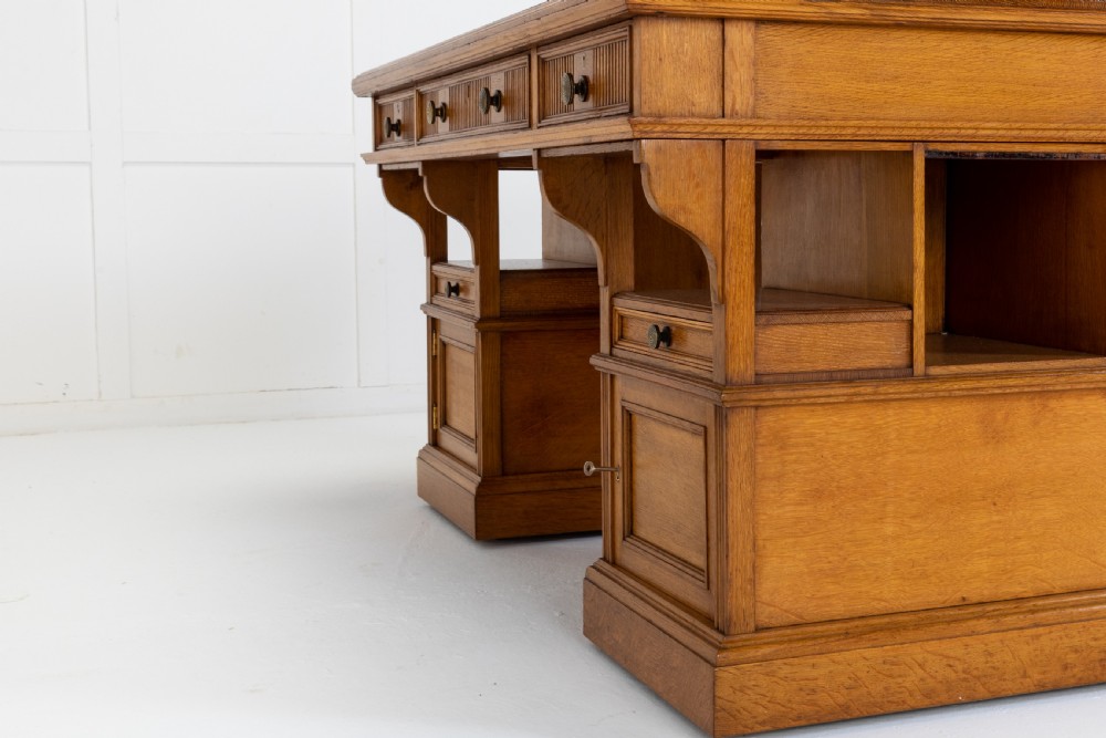 19th Century English Oak Partners Desk (George Bartholomew & Co) View IV