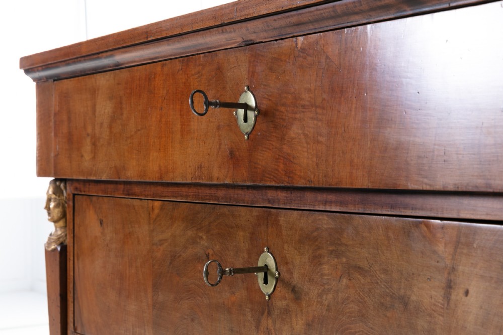 Early 19th Century Italian Walnut Commode View IV