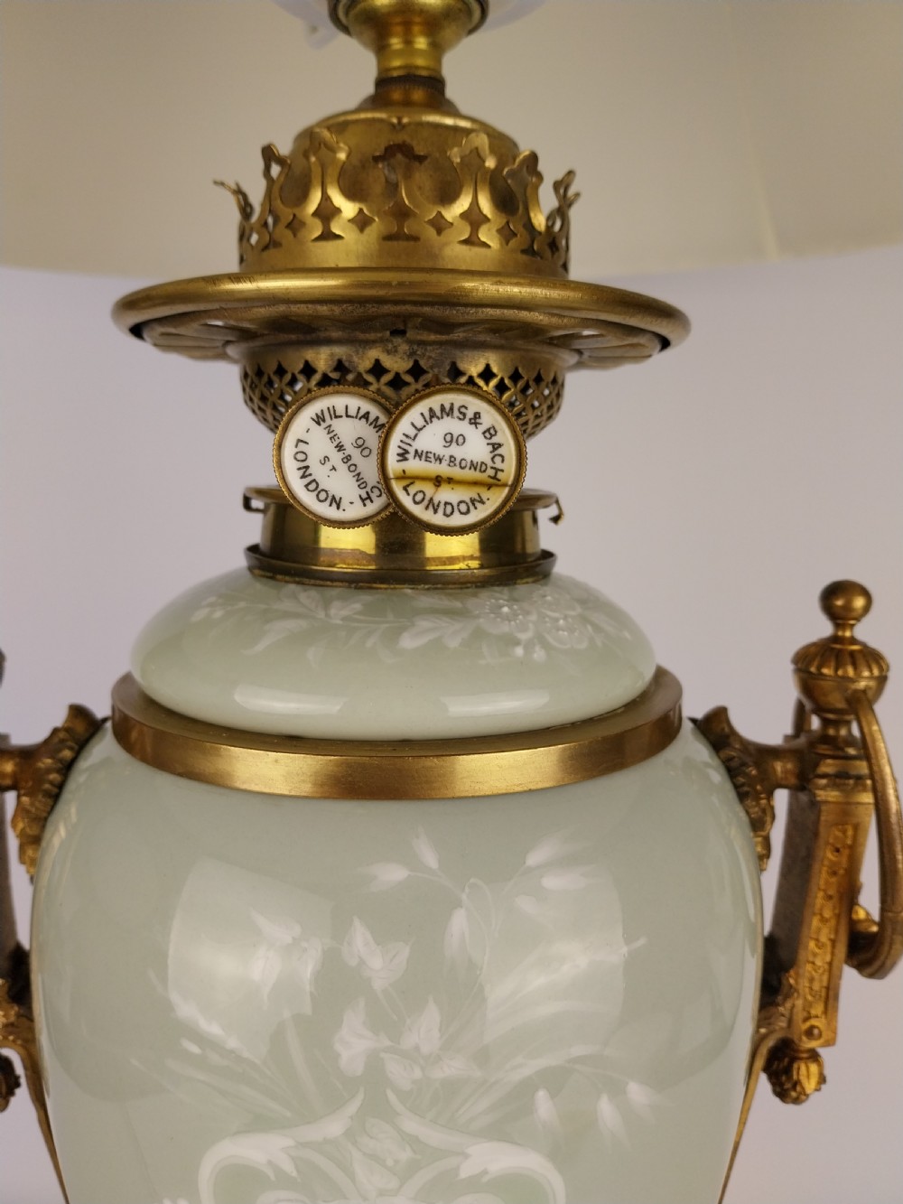 A Pate Sir Pate porcelain Table Lamp  View X