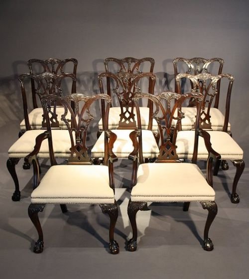Stunning Set of 8 Chippendale Design Dining Chairs