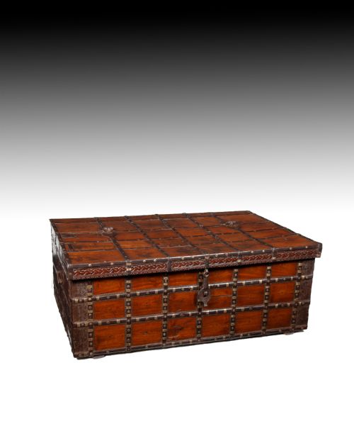 Decorative Large Antique Anglo-indian Trunk