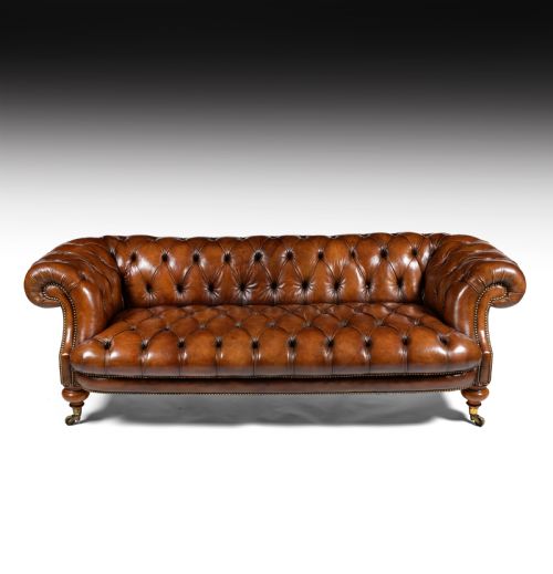 fig 2. Fine 19th Century Johnstone & Jeanes Walnut Leather Upholstered Chesterfield