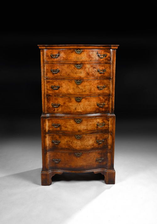 Quality Early 20th Century Walnut Serpentine Chest on Chest 
