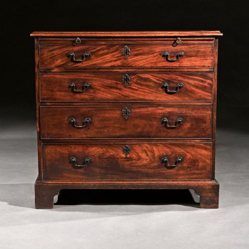 18th Century George III Mahogany Bachelors Chest of Drawers