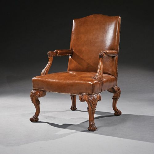Early 20th Century Walnut Carved Leather Upholstery Armchair