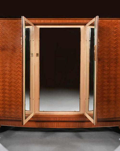 fig 2. Very Fine and Important Pair Of French Art Deco Cabinets By Jules Leleu