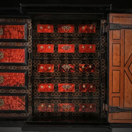 PAIR OF 17TH CENTURY SPANISH BAROQUE GILT BRONZE MOUNTED EBONISED AND TORTOISESHELL CABINETS ON STANDS - ADDITIONAL PHOTO 4