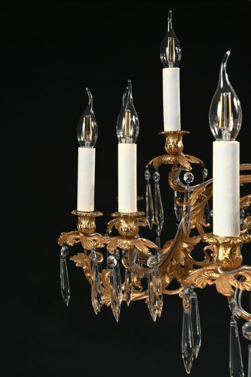 LOUIS XV STYLE GILT BRONZE AND CUT GLASS TWENTYFIVE LIGHT CHANDELIER LATE 19TH CENTURY - ADDITIONAL PHOTO 4