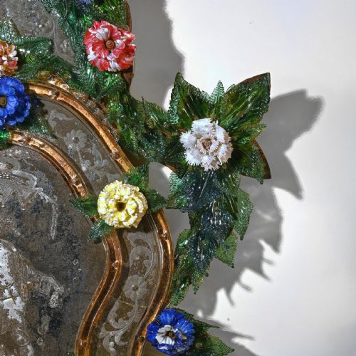 PAIR OF 18TH CENTURY VENETIAN MURANO GLASS MIRRORS - ADDITIONAL PHOTO 4