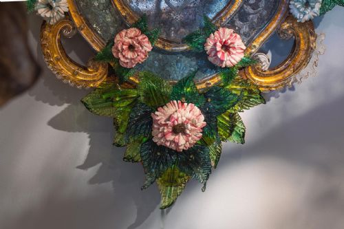 PAIR OF 18TH CENTURY VENETIAN MURANO GLASS MIRRORS - ADDITIONAL PHOTO 8