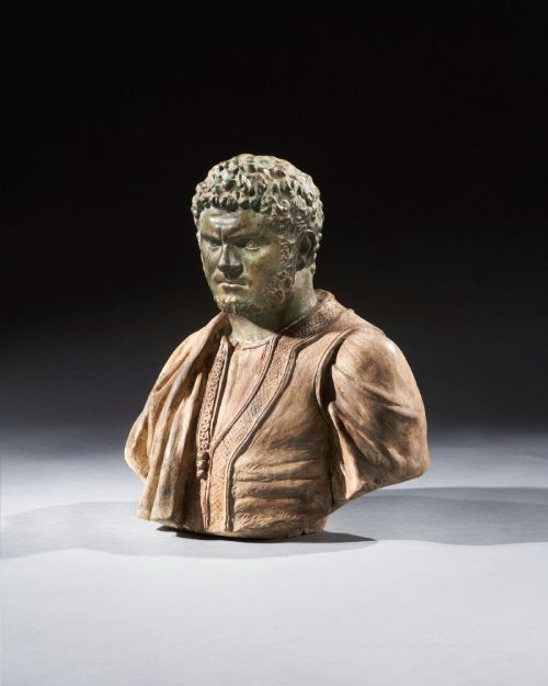 UNUSUAL PAIR OF LATE 19TH CENTURY PORTRAIT BUSTS OF CAESARS MARCUS AURELIUS AND CARACALLA - ADDITIONAL PHOTO 10