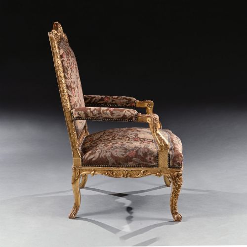 FINE 18TH CENTURY FRENCH REGENCE PERIOD GILTWOOD ARMCHAIR FAUTEUIL - ADDITIONAL PHOTO 2