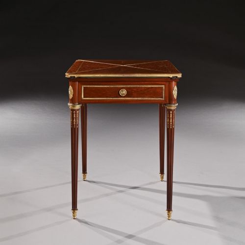 A FINE MAHOGANY LATE 19TH CENTURY ENVELOPE CARD TABLE BY ANTOINE LAMPRE PARIS - ADDITIONAL PHOTO 1