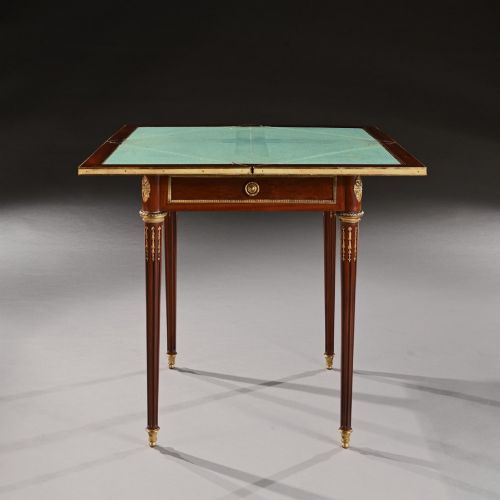 A FINE MAHOGANY LATE 19TH CENTURY ENVELOPE CARD TABLE BY ANTOINE LAMPRE PARIS - ADDITIONAL PHOTO 4