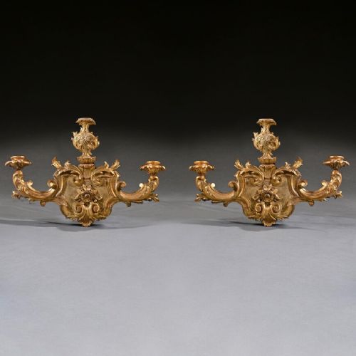 Pair of 18th Century Venetian Giltwood Wall Sconces
