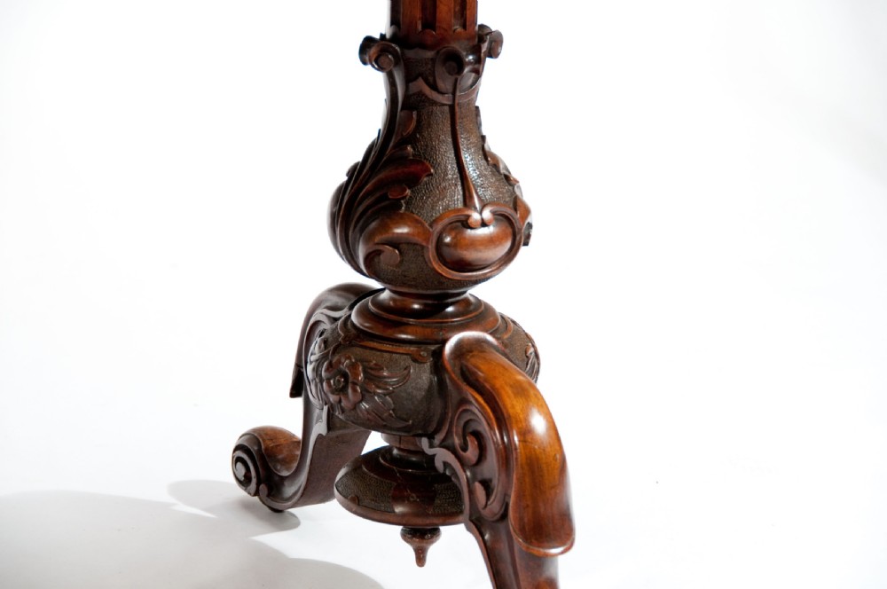 Quality Victorian Burr Walnut Freestanding Table  View V