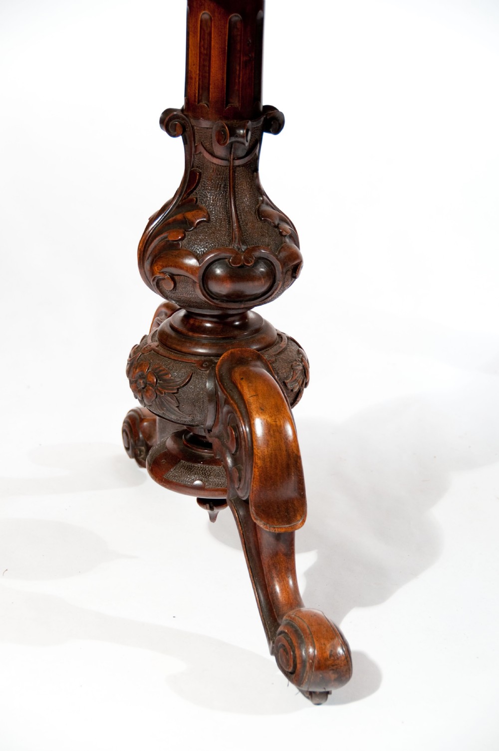 Quality Victorian Burr Walnut Freestanding Table  View VI