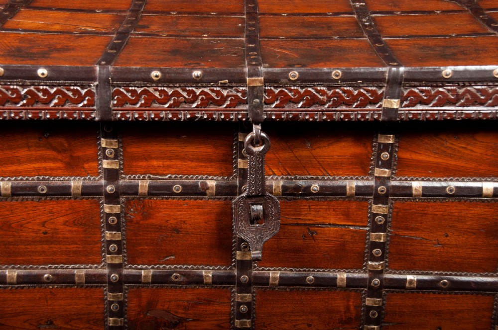 Decorative Large Antique Anglo-Indian Trunk  View VIII