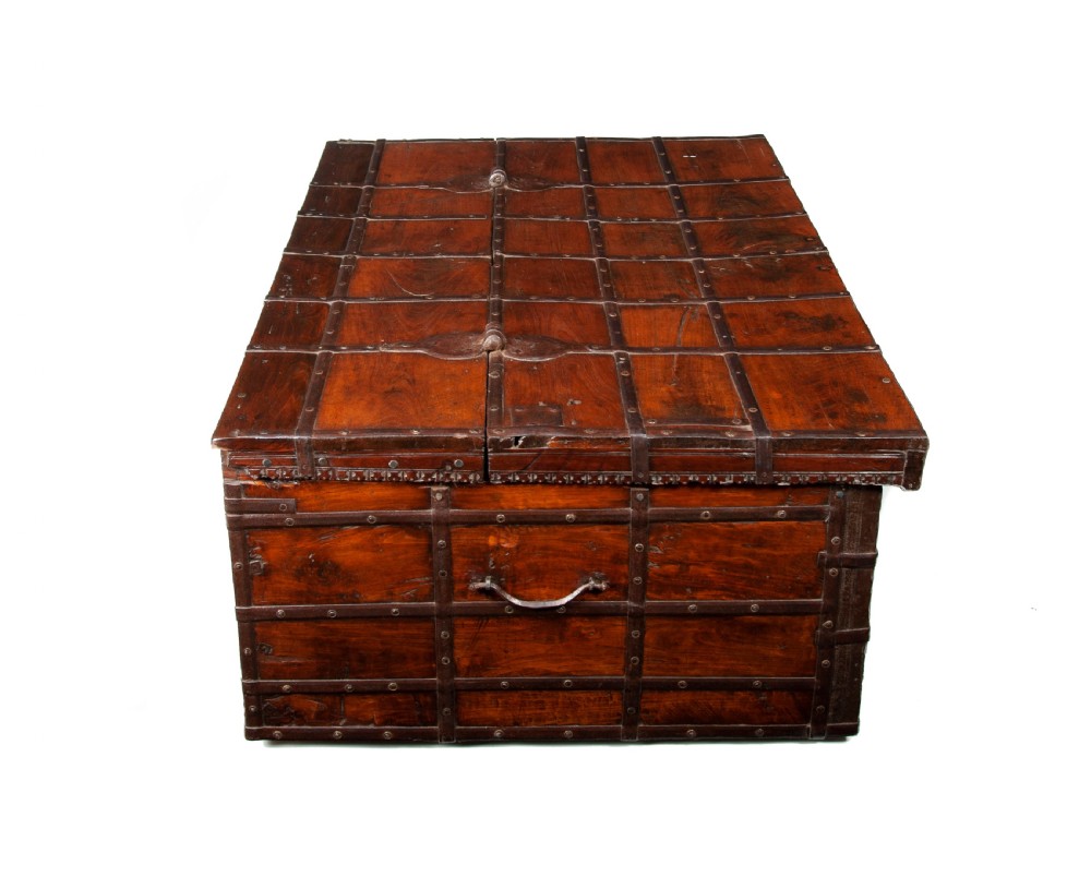 Decorative Large Antique Anglo-Indian Trunk  View XI
