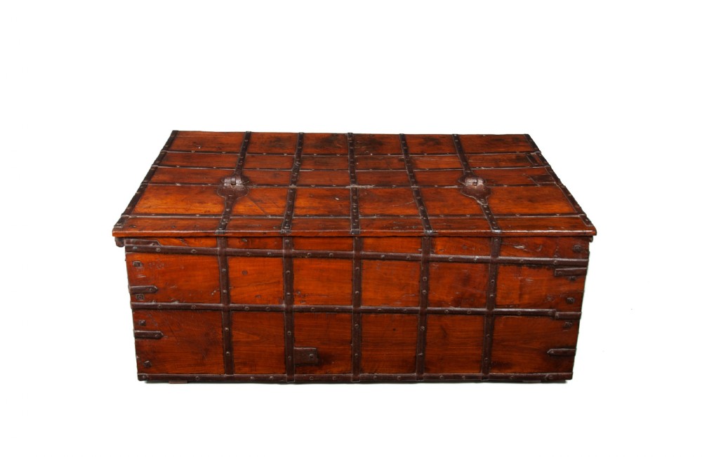 Decorative Large Antique Anglo-Indian Trunk  View XII