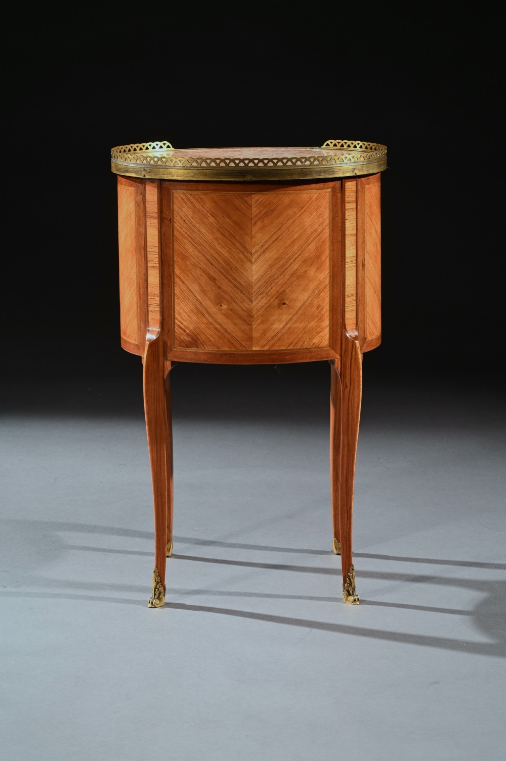 Fine Pair of Late 19th Century Oval Kingwood and Marble Bed Side Tables, Stamped P Chorier View VI
