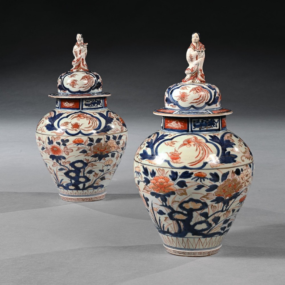 Pair of Late 17th Century Edo Period Japanese Arita Imari Vases and Covers