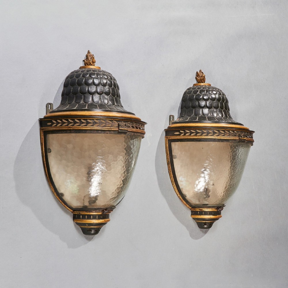 Alternate View