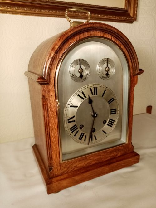 fig 1. Westminster-Chime Bracket/Mantel Clock