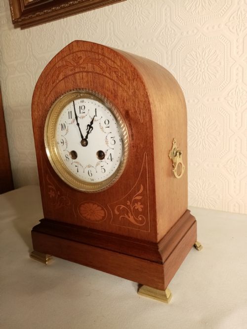 Light Mahogany Lancet Top Mantel/bracket Clock