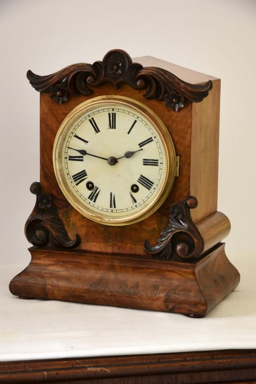 W&h Walnut Bracket/mantel Clock