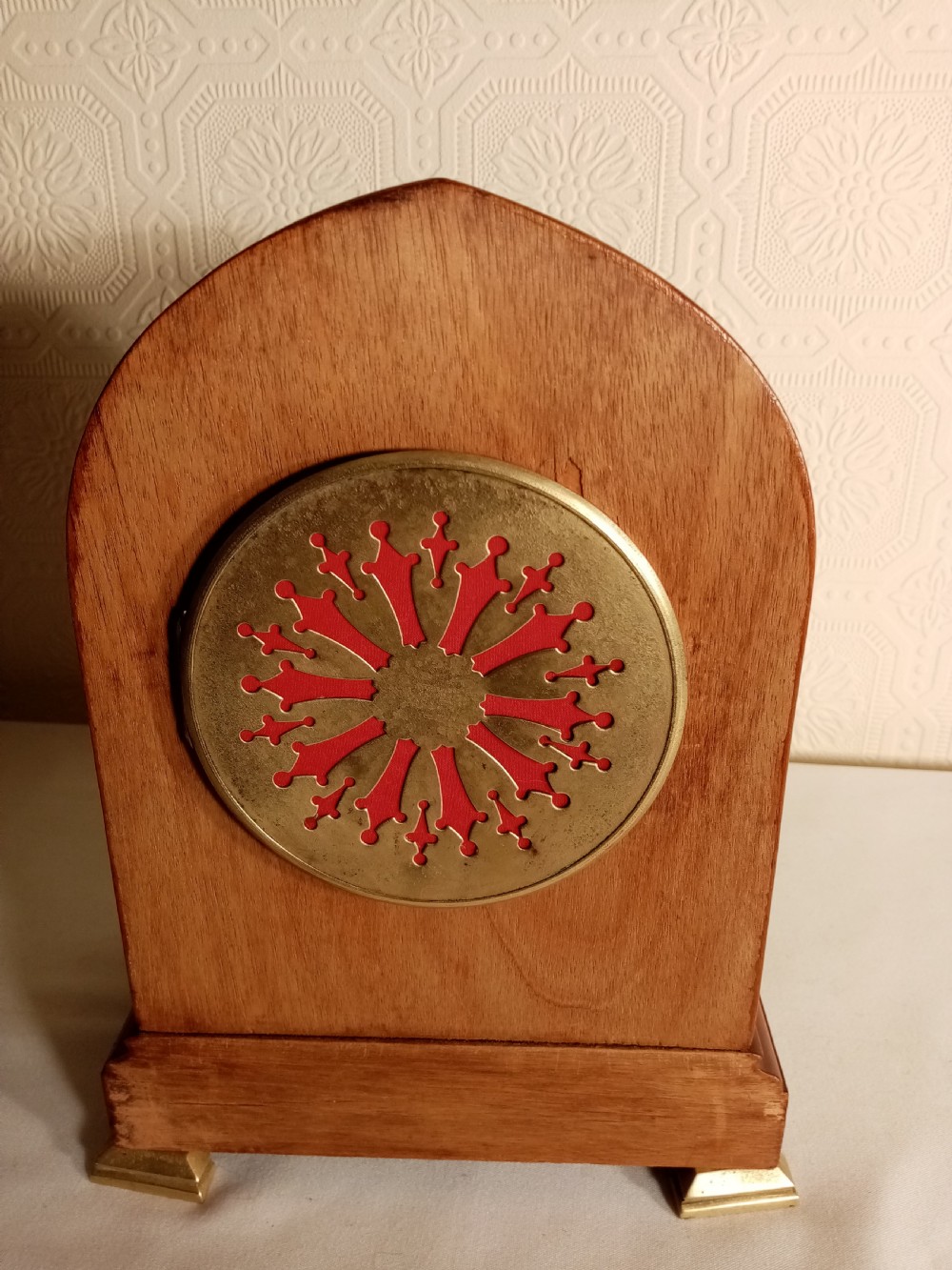 Light Mahogany Lancet top Mantel/Bracket Clock View IV