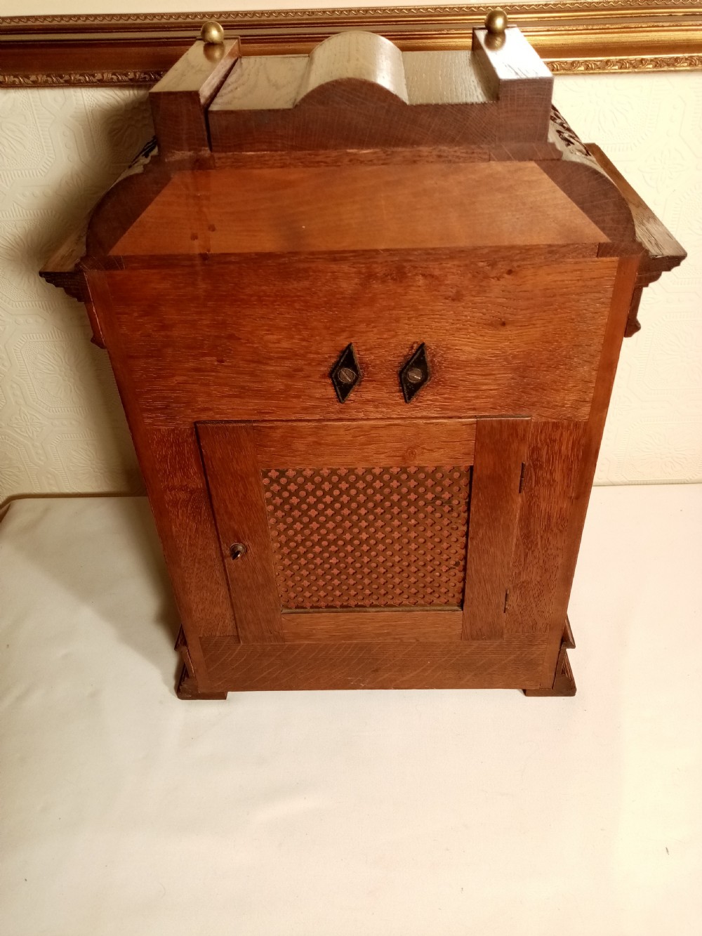 Impressive Westminster-Chime Bracket/Table Clock View V